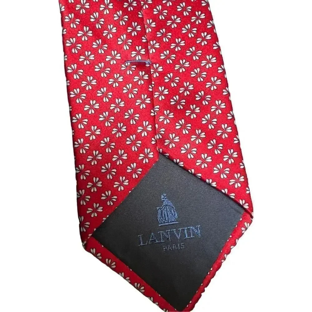 Lanvin Paris red silk floral Tie
